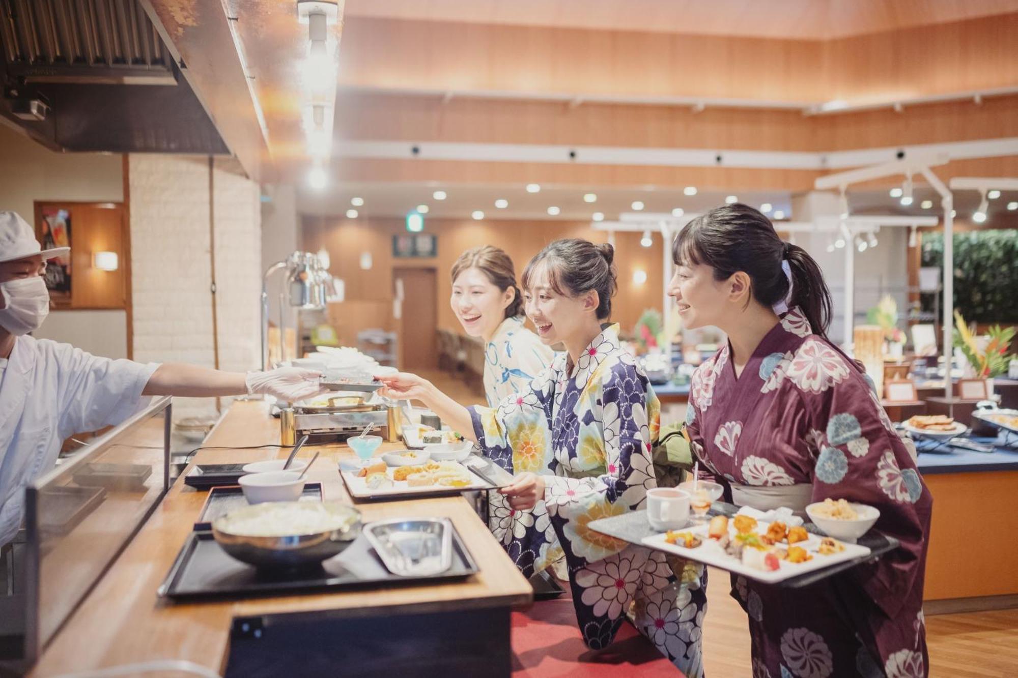 Yukai Resort Dogo Saichoraku Matsuyama  Bagian luar foto
